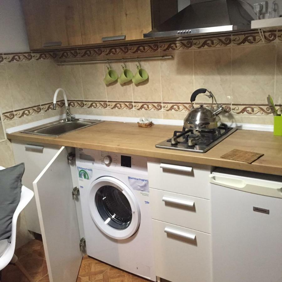 Apartamento Tamro Light House Batumi Exterior foto