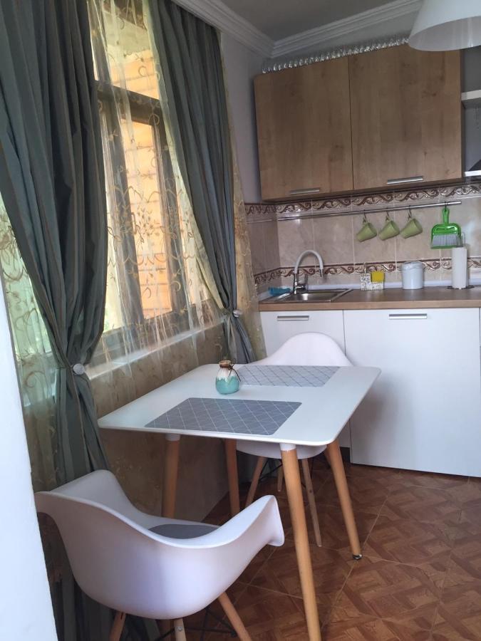 Apartamento Tamro Light House Batumi Exterior foto
